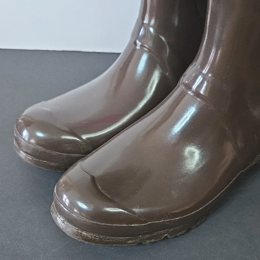 Hunter Size 8 Gloss Dark Brown Tall Rubber Rain Boots - Picture 16 of 16